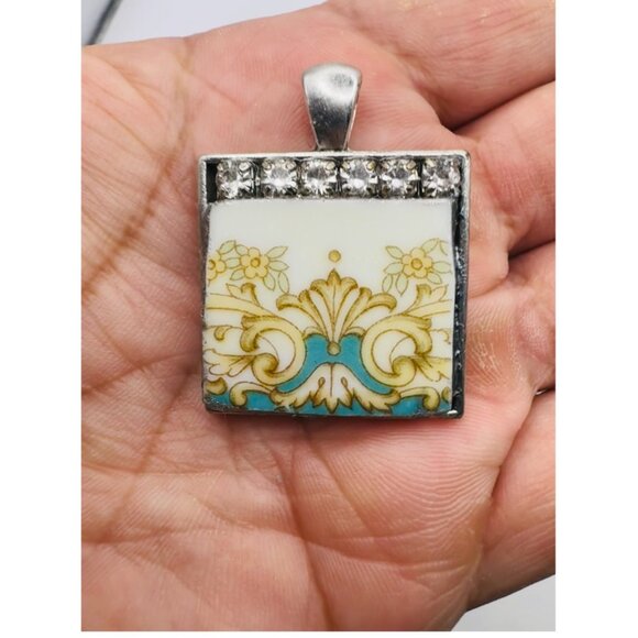 Upcycled  Noritake Carmela Pendant Necklace With Rhinestones & Silver Tone Chain - Picture 3 of 5